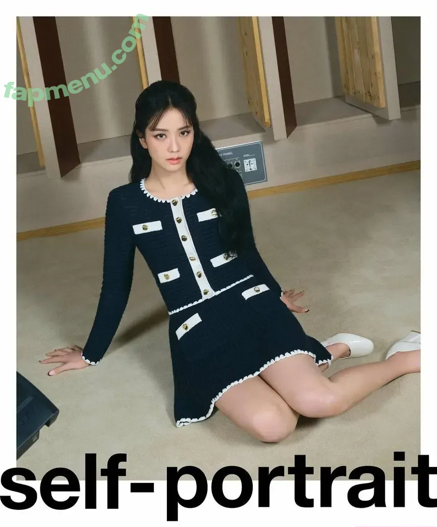 Jisoo nude photo #0595 (BLACKPINK / qenshizu / sooyaaa__)