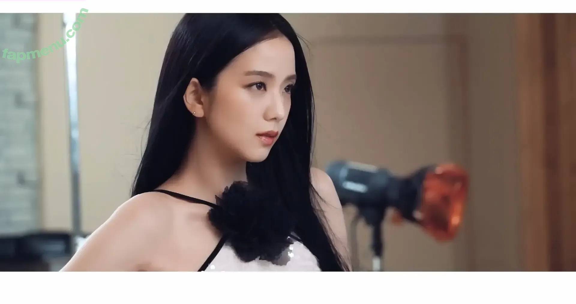 Jisoo nude photo #0643 (BLACKPINK / qenshizu / sooyaaa__)