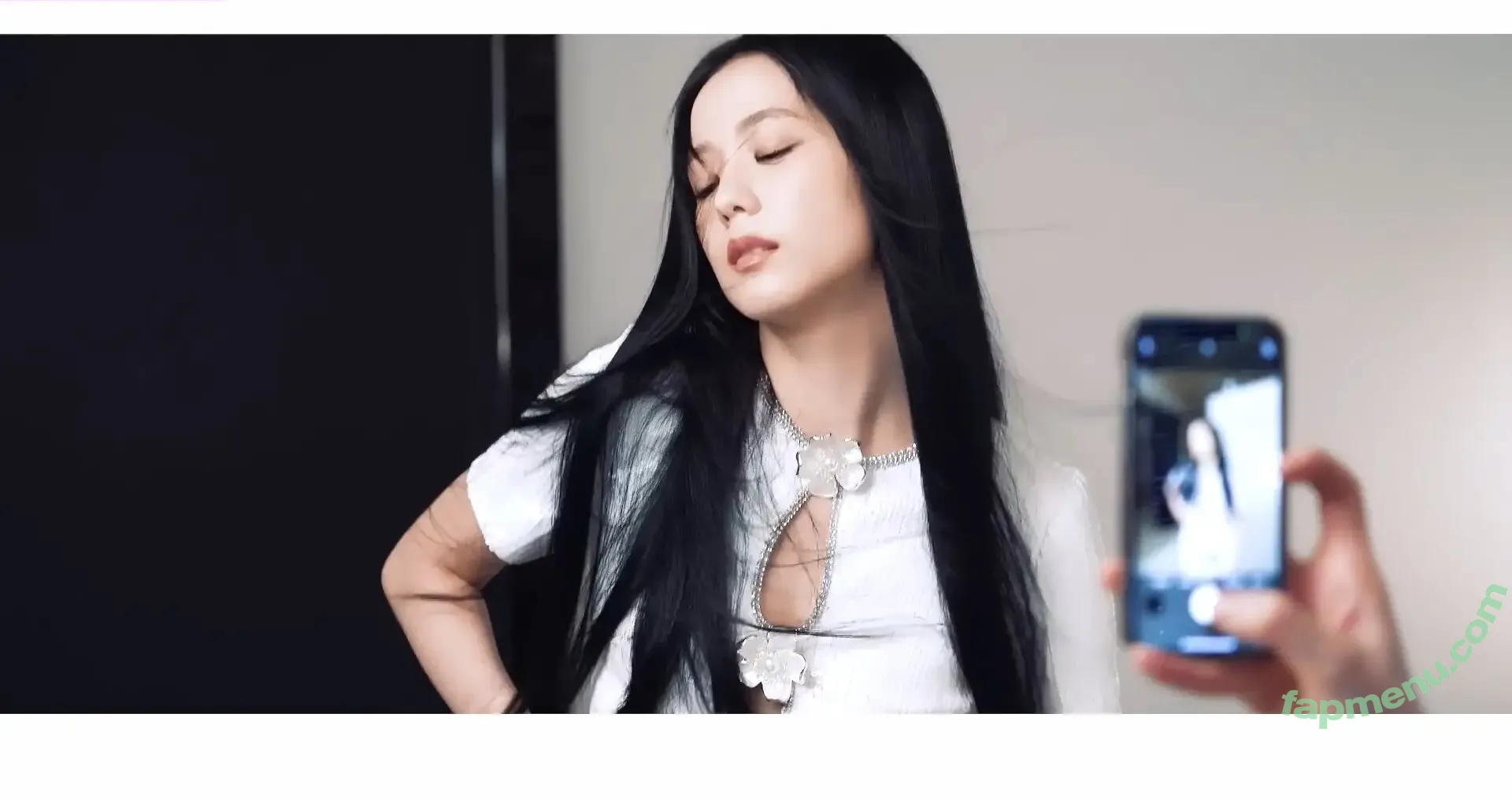 Jisoo nude photo #0651 (BLACKPINK / qenshizu / sooyaaa__)