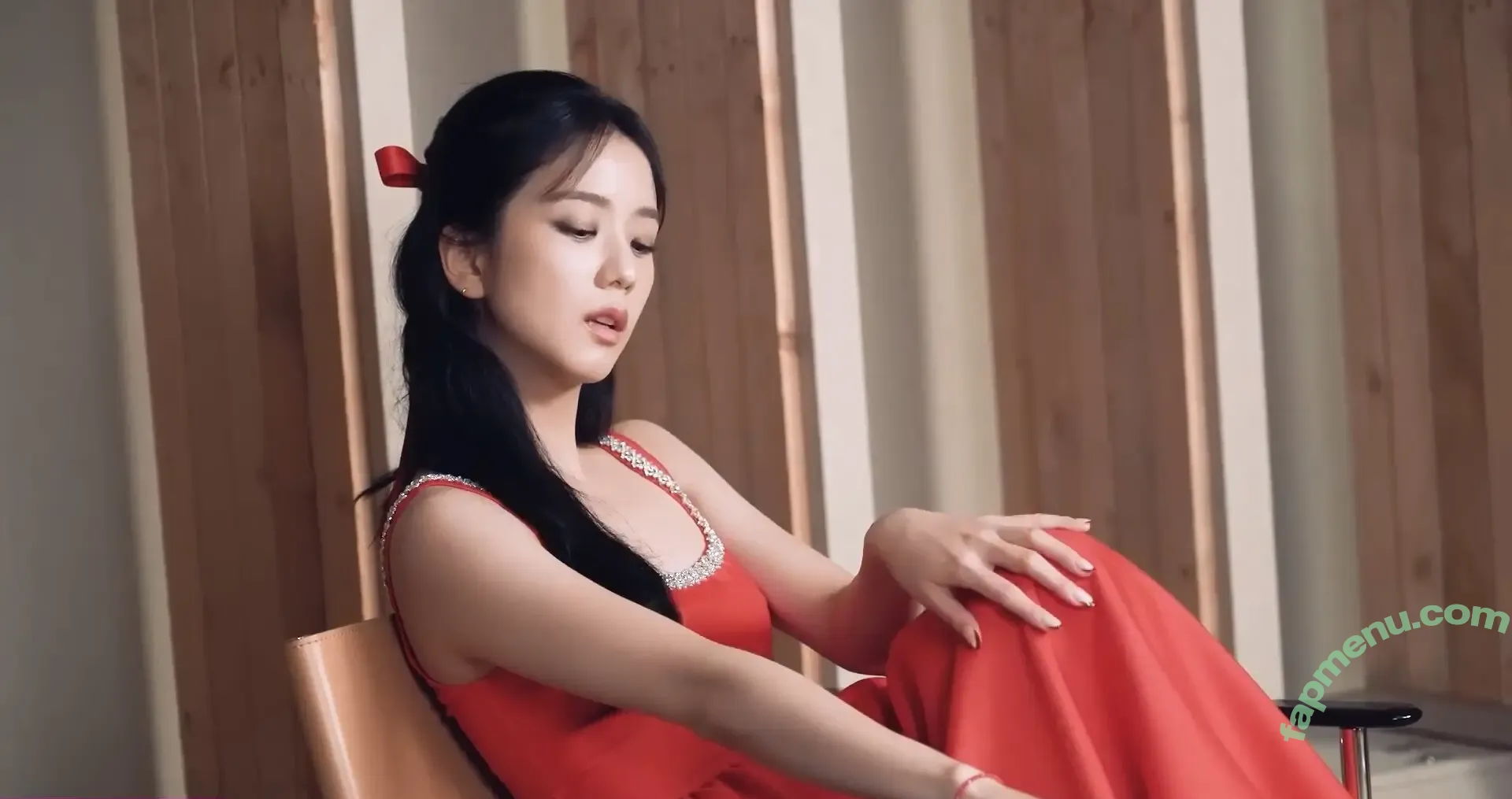 Jisoo nude photo #0671 (BLACKPINK / qenshizu / sooyaaa__)