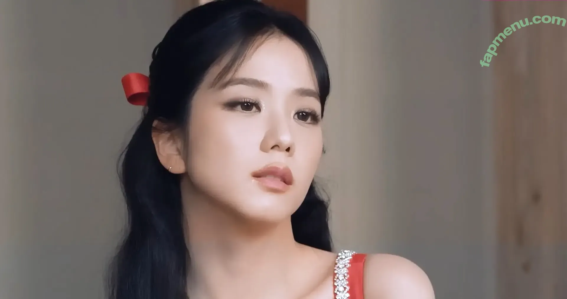 Jisoo nude photo #0677 (BLACKPINK / qenshizu / sooyaaa__)