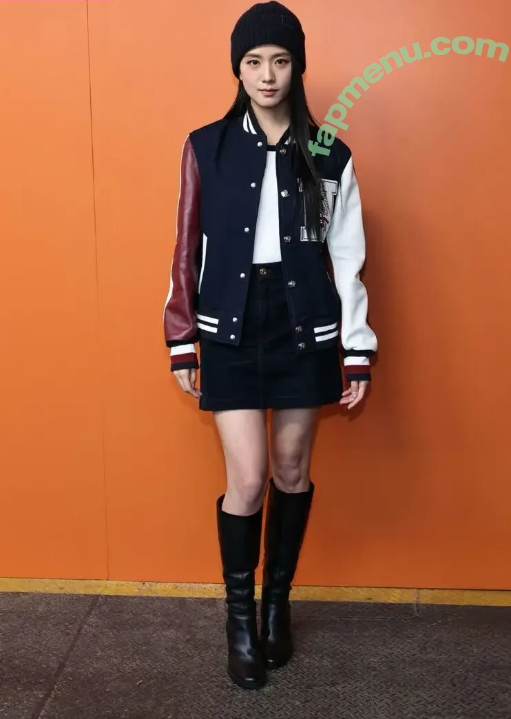 Jisoo nude photo #0742 (BLACKPINK / qenshizu / sooyaaa__)