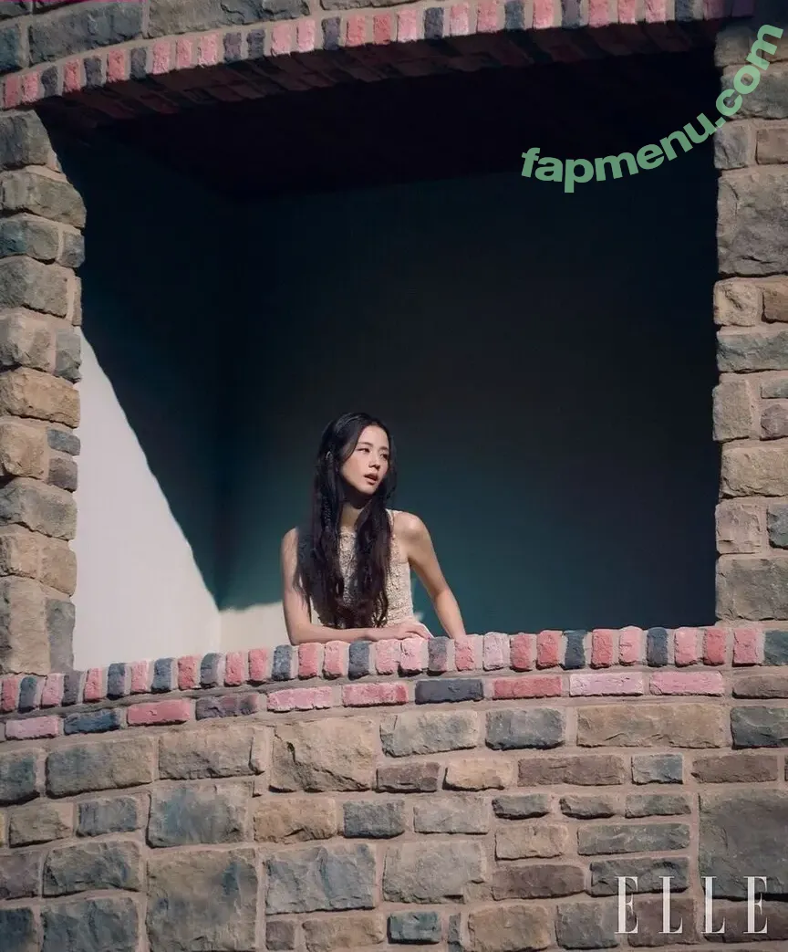 Jisoo nude photo #0861 (BLACKPINK / qenshizu / sooyaaa__)