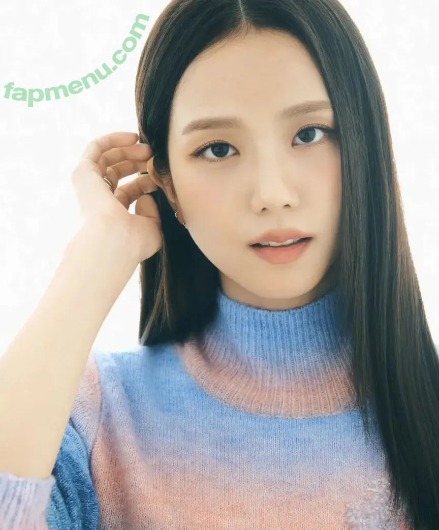 Jisoo nude photo #0972 (BLACKPINK / qenshizu / sooyaaa__)