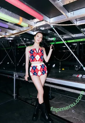 Jisoo / BLACKPINK / qenshizu / sooyaaa__ nude photo #1674