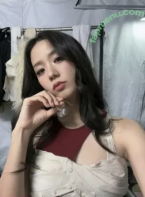 Jisoo / BLACKPINK / qenshizu / sooyaaa__ nude photo #1723