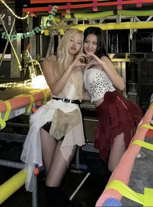 Jisoo / BLACKPINK / qenshizu / sooyaaa__ nude photo #1752