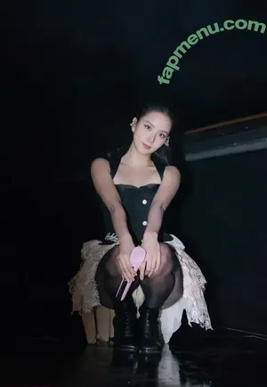 Jisoo / BLACKPINK / qenshizu / sooyaaa__ nude photo #1982