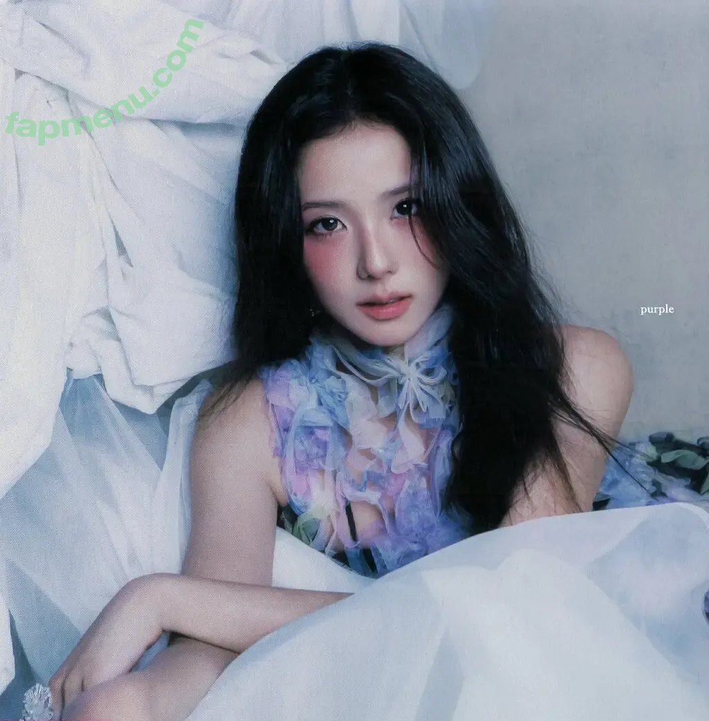 Jisoo nude photo #1014 (BLACKPINK / qenshizu / sooyaaa__)