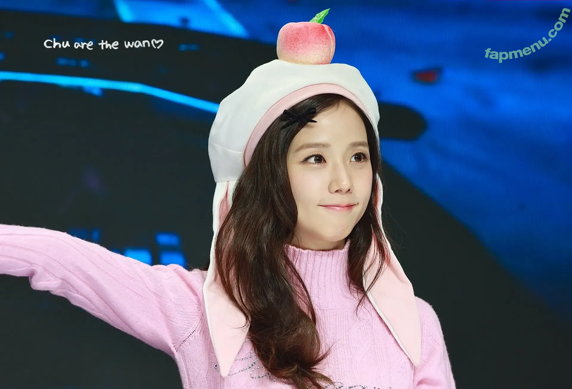 Jisoo nude photo #1083 (BLACKPINK / qenshizu / sooyaaa__)