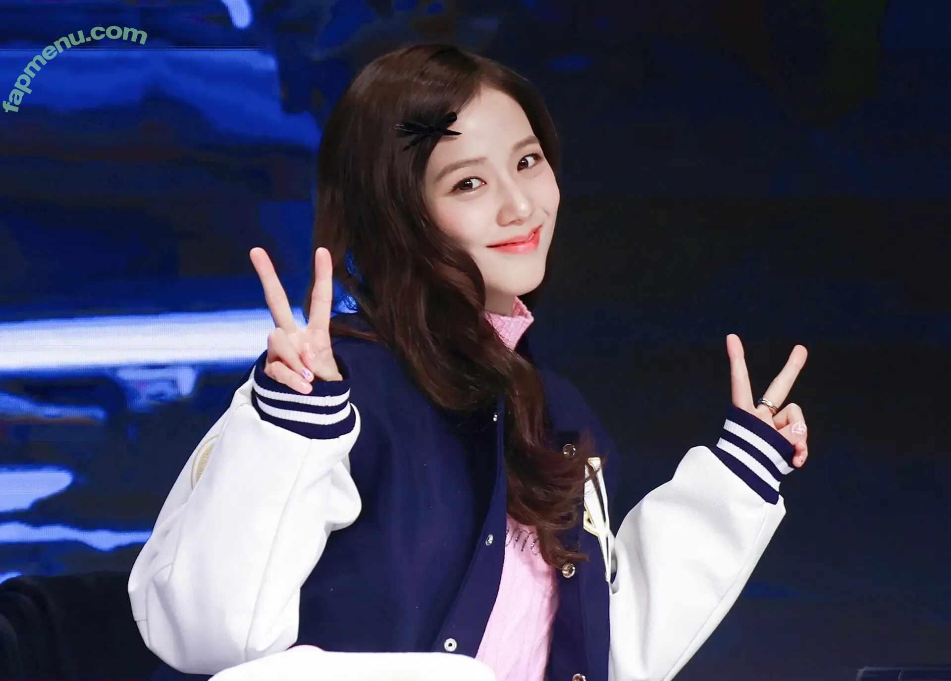 Jisoo nude photo #1124 (BLACKPINK / qenshizu / sooyaaa__)