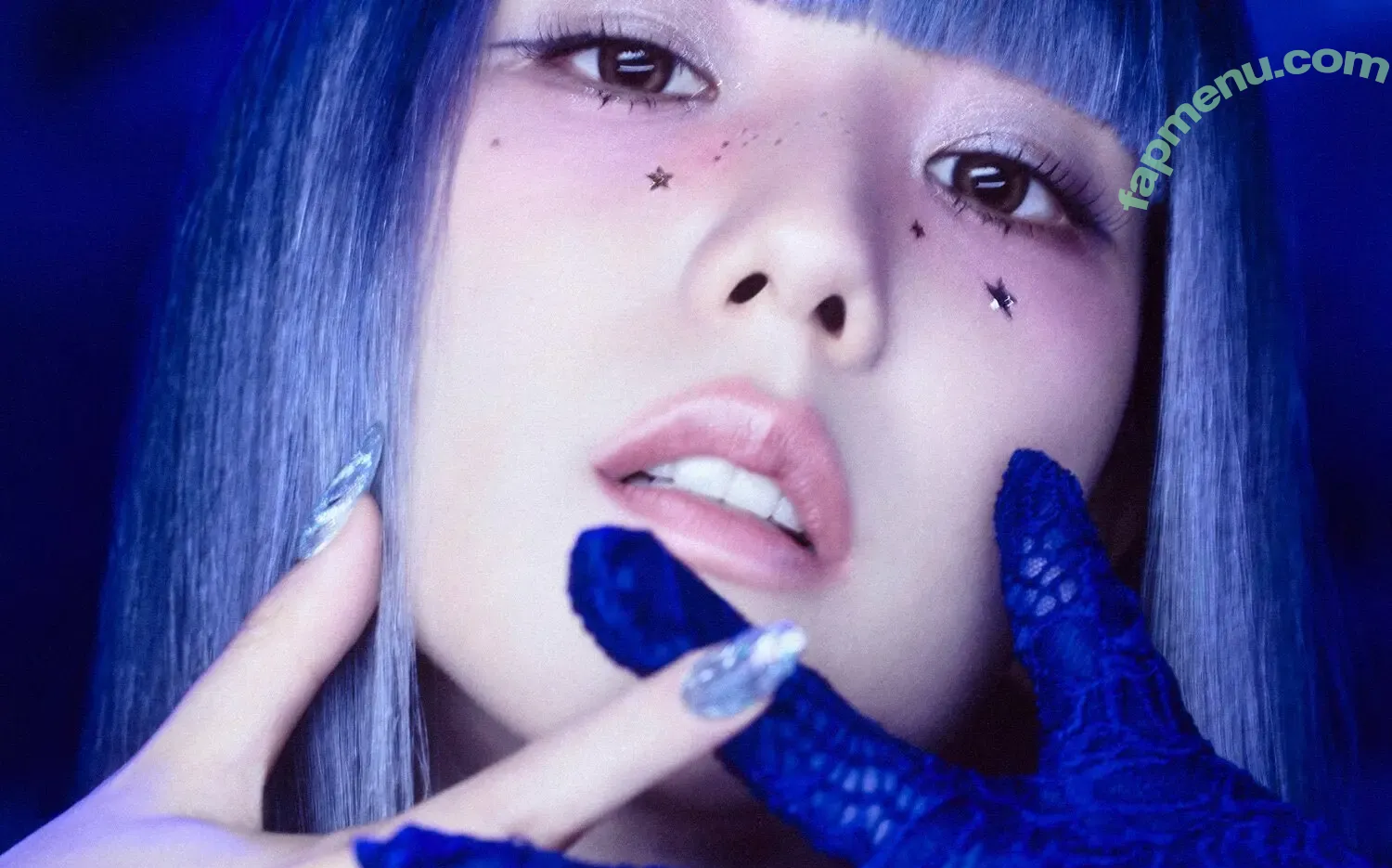 Jisoo nude photo #1139 (BLACKPINK / qenshizu / sooyaaa__)