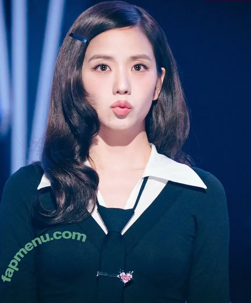 Jisoo nude photo #1287 (BLACKPINK / qenshizu / sooyaaa__)