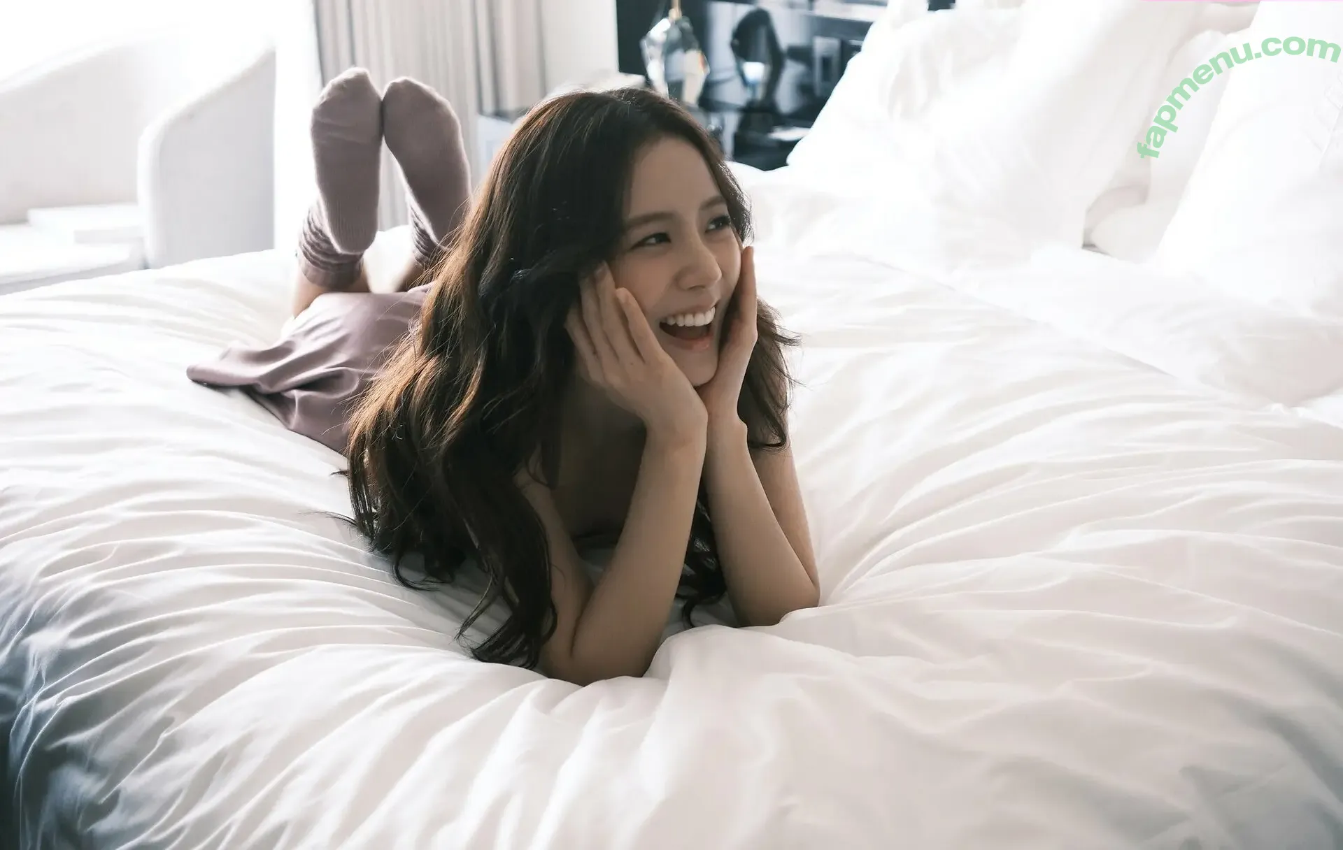 Jisoo nude photo #1457 (BLACKPINK / qenshizu / sooyaaa__)