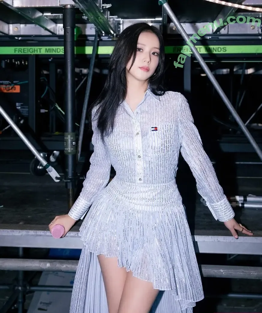 Jisoo nude photo #1661 (BLACKPINK / qenshizu / sooyaaa__)