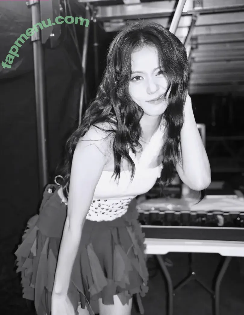 Jisoo nude photo #1683 (BLACKPINK / qenshizu / sooyaaa__)