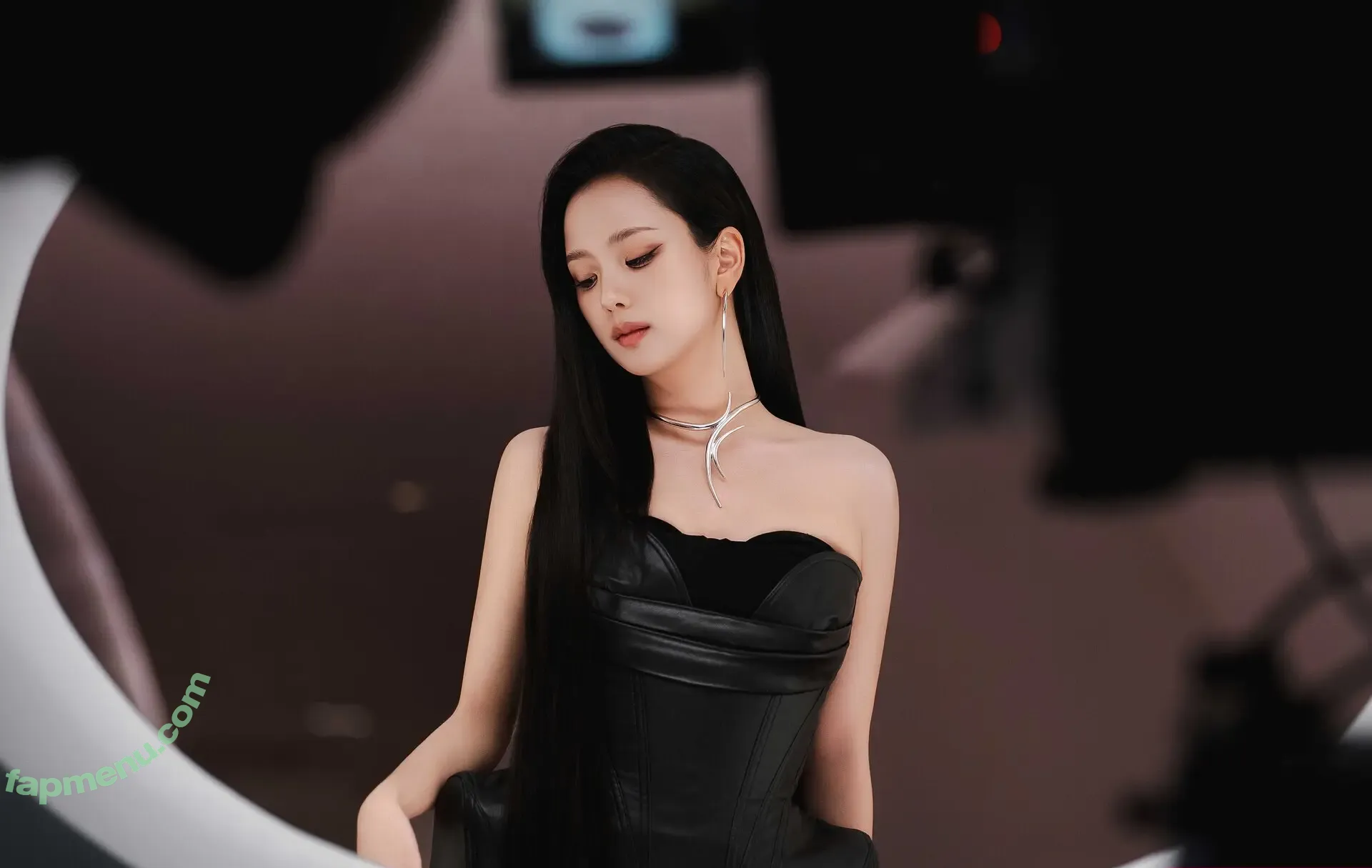Jisoo nude photo #1846 (BLACKPINK / qenshizu / sooyaaa__)