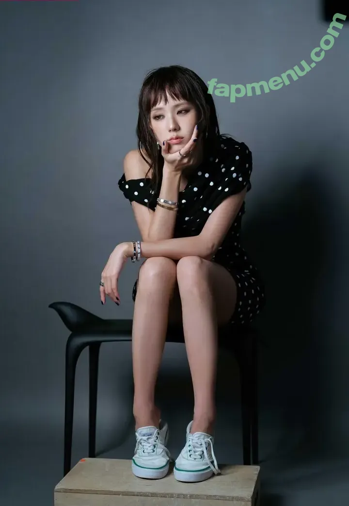 Jisoo nude photo #1969 (BLACKPINK / qenshizu / sooyaaa__)