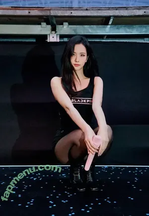 Jisoo / BLACKPINK / qenshizu / sooyaaa__ nude photo #2051