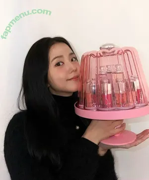 Jisoo / BLACKPINK / qenshizu / sooyaaa__ nude photo #2098