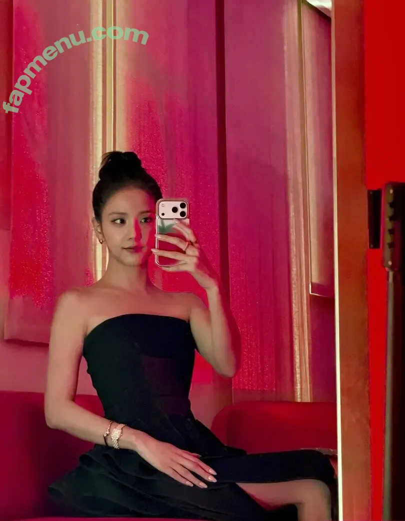 Jisoo nude photo #2021 (BLACKPINK / qenshizu / sooyaaa__)