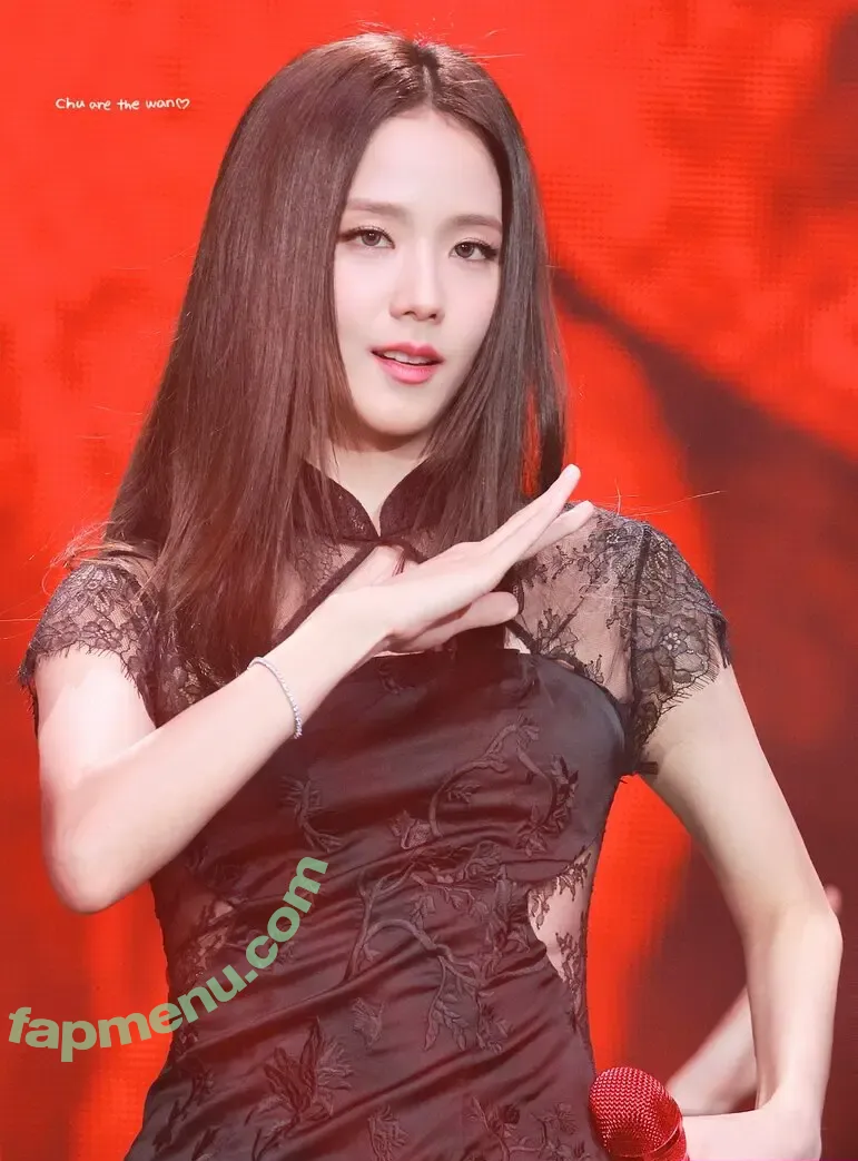 Jisoo nude photo #2088 (BLACKPINK / qenshizu / sooyaaa__)