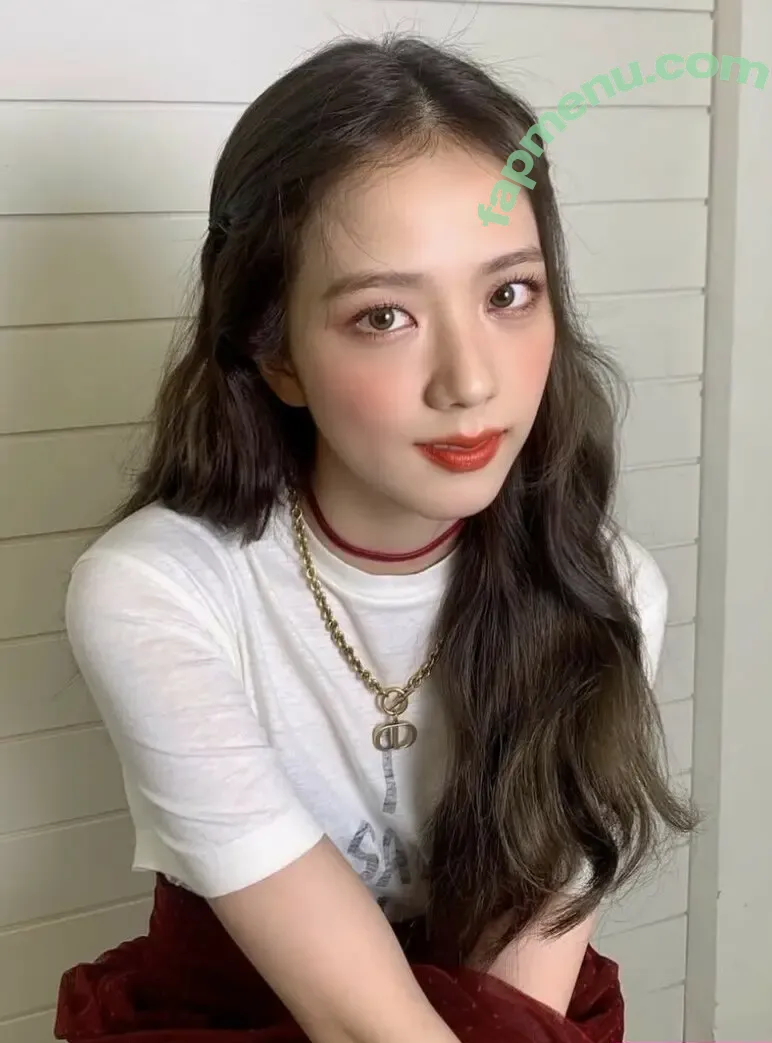 Jisoo nude photo #2122 (BLACKPINK / qenshizu / sooyaaa__)
