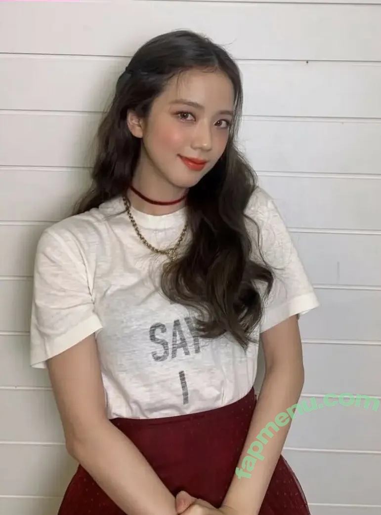 Jisoo nude photo #2123 (BLACKPINK / qenshizu / sooyaaa__)