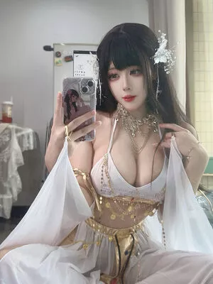 Jiu Yan / Ah Jiu / ajiuconbugugu / nine words 九言 / xinyi.weng nude photo #0890