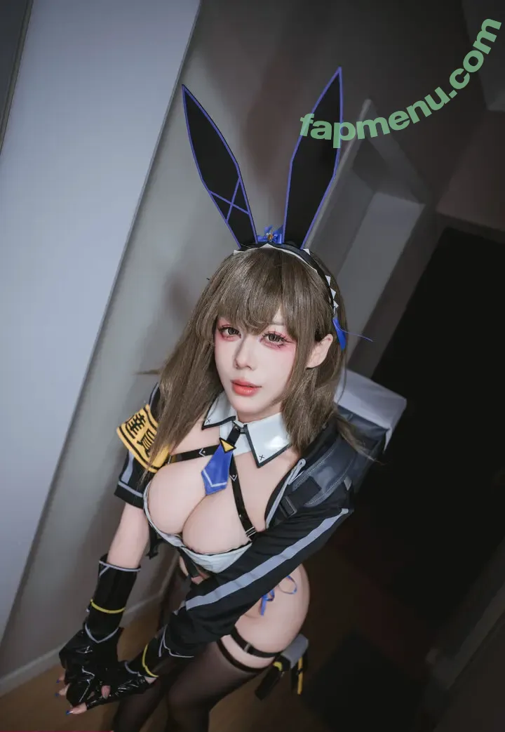 Jiu Yan nude photo #1388 (Ah Jiu / ajiuconbugugu / nine words 九言 / xinyi.weng)