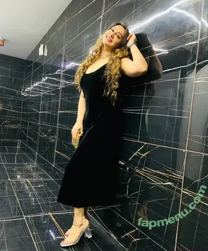 Jiya Popat / jiya_love_199 nude photo #0005