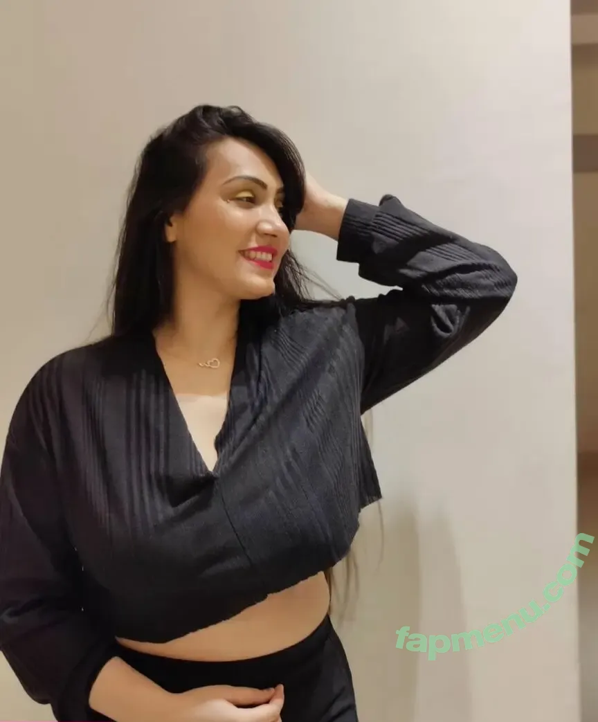 Jiya Popat nude photo #0011 (jiya_love_199)