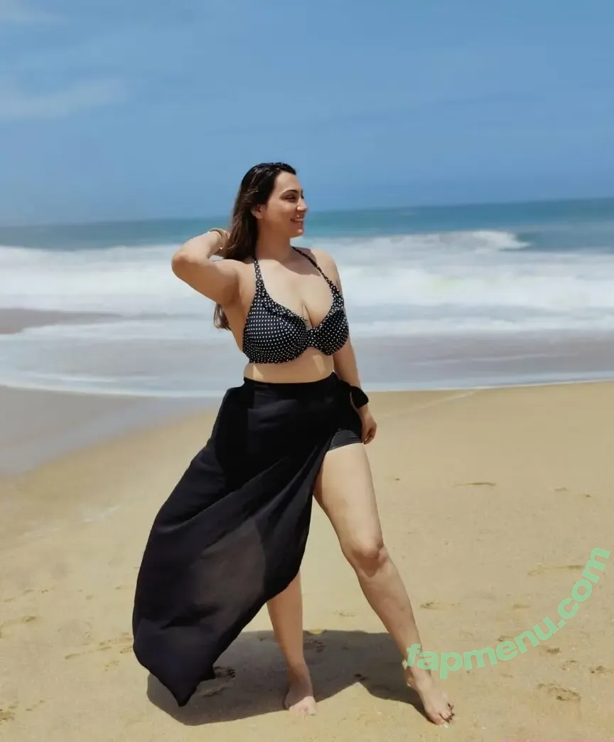 Jiya Popat nude photo #0023 (jiya_love_199)