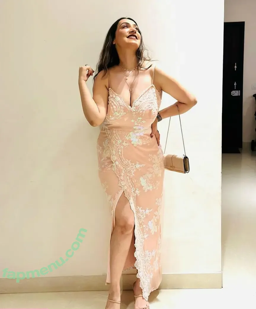 Jiya Popat nude photo #0033 (jiya_love_199)