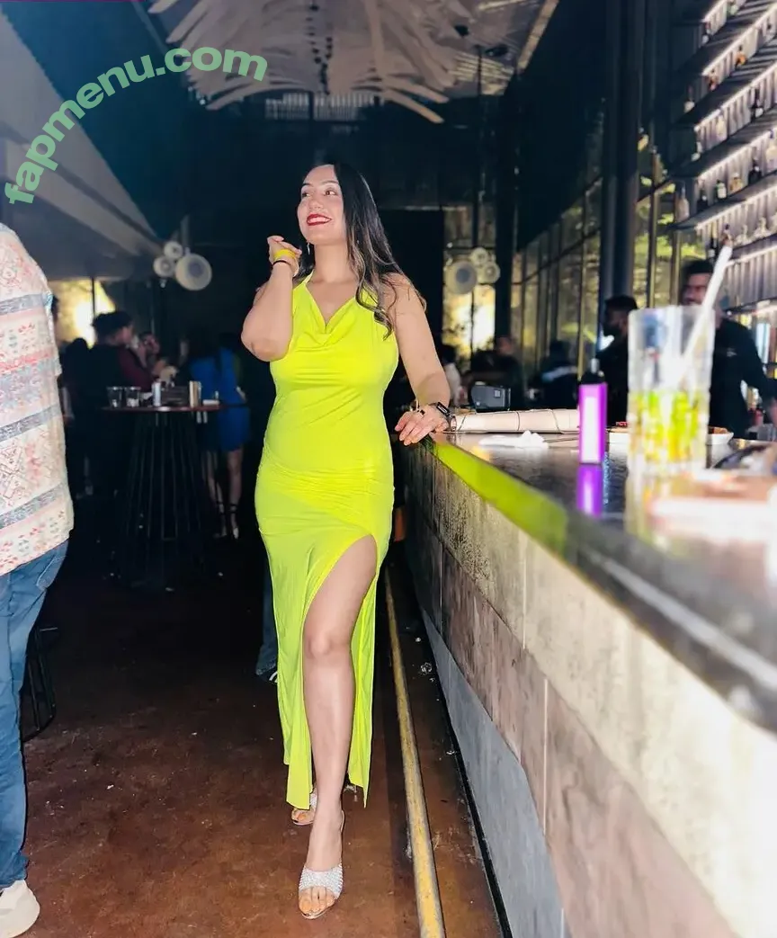 Jiya Popat nude photo #0039 (jiya_love_199)