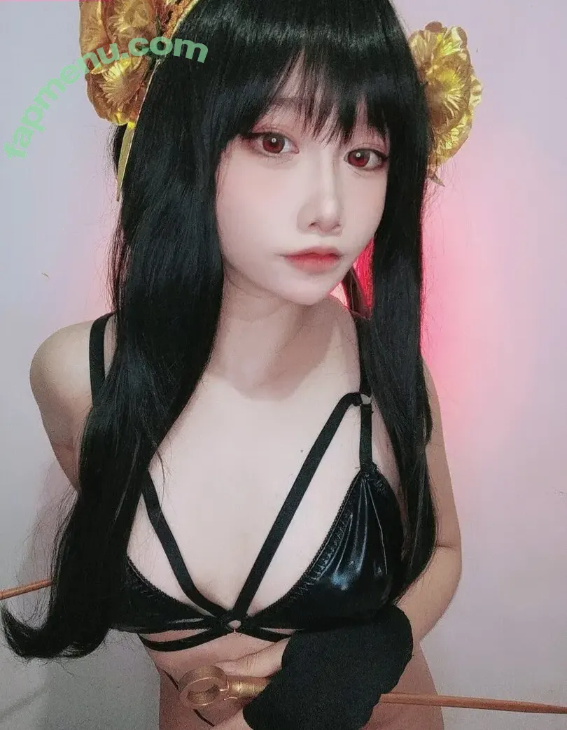 jjc_ellyn nude photo #0151 (celyn01)