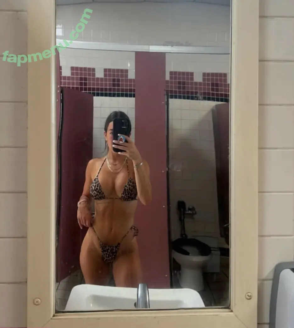 Jjjjennaa nude photo #0038 (Jjjjennaa)