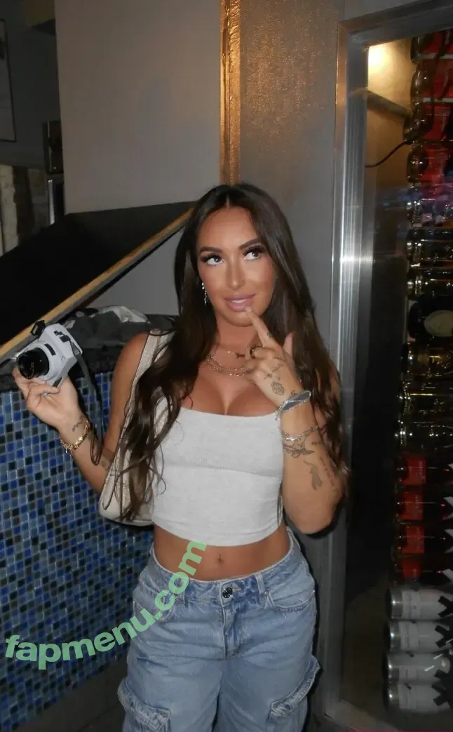 Jjjjennaa nude photo #0170 (Jjjjennaa)