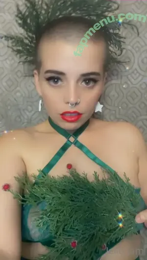  nude photo #0002