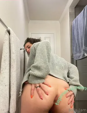  nude photo #0012