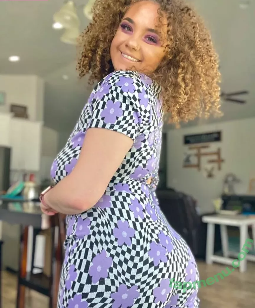 jjmariecurls nude photo #0136 (jaymarieeexxbaby)