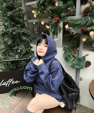 jjryhs / jade nguyen nude photo #0011