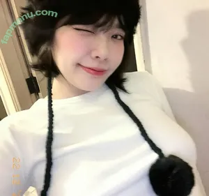 jjryhs / jade nguyen nude photo #0036