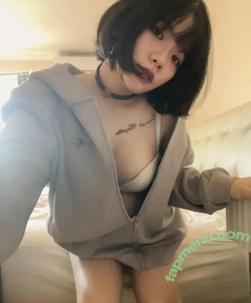 jjryhs nude photo #0076 (jade nguyen)