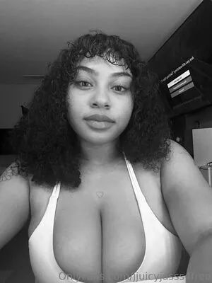 jjuicyjasss4free / juicyjasofficial nude photo #0016