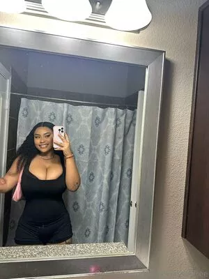 jjuicyjasss4free / juicyjasofficial nude photo #0021