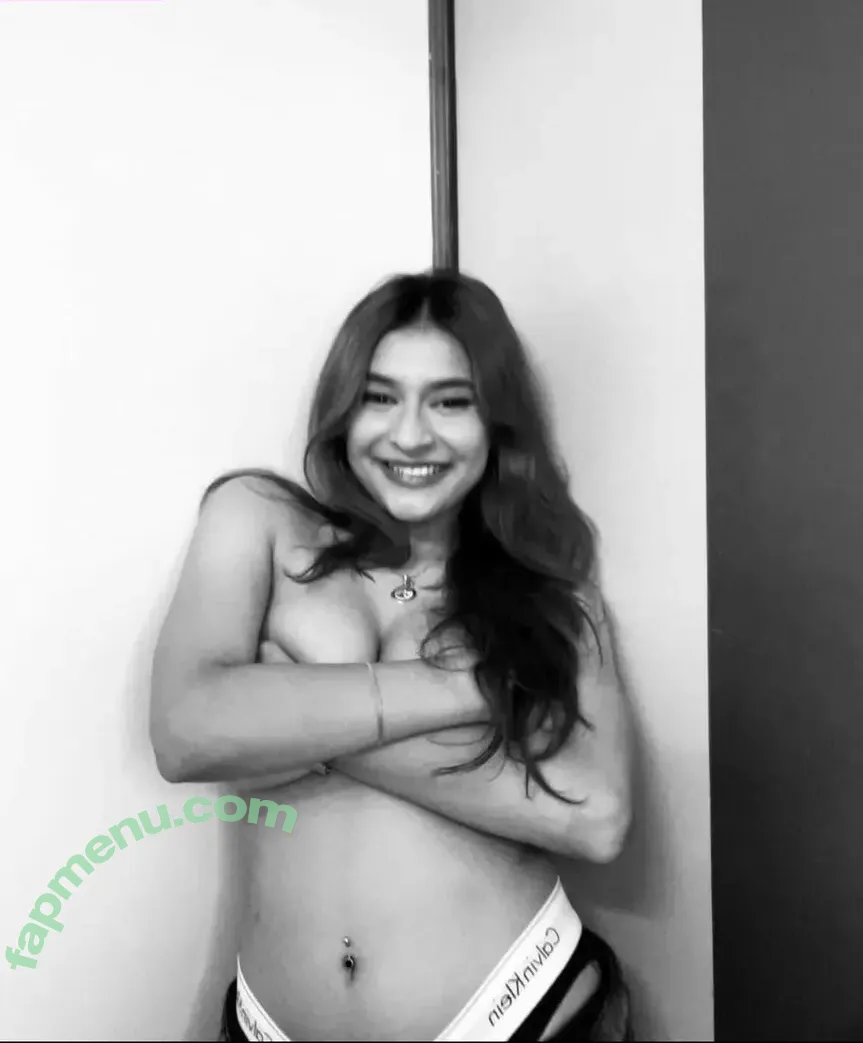 Jjuvzzz nude photo #0013 (Juveeriaa / Juveria)