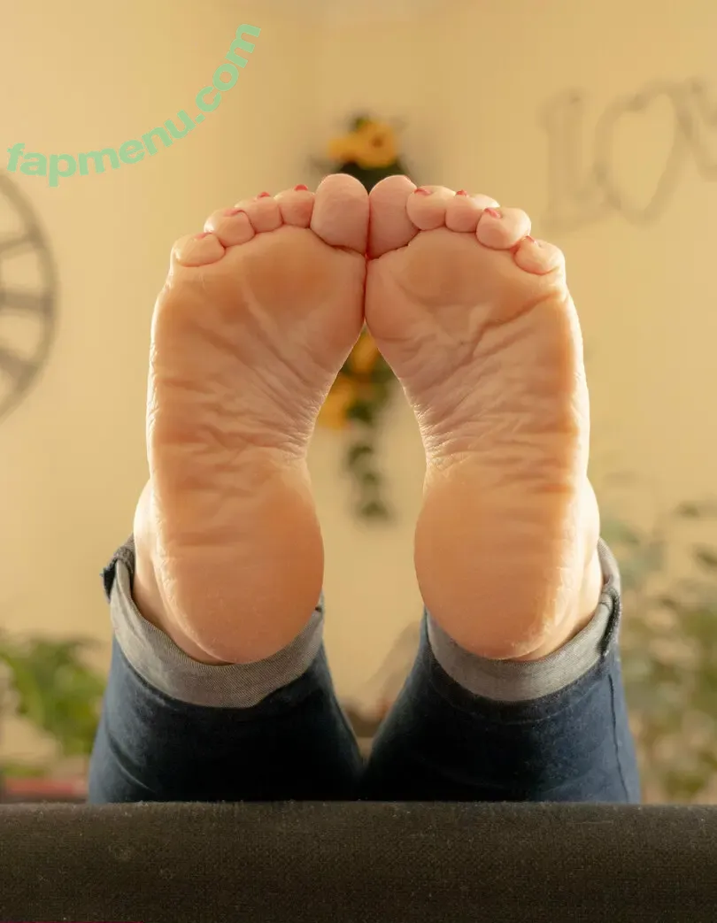 jmf_just_my_feet nude photo #0036 (just_myfeeets)