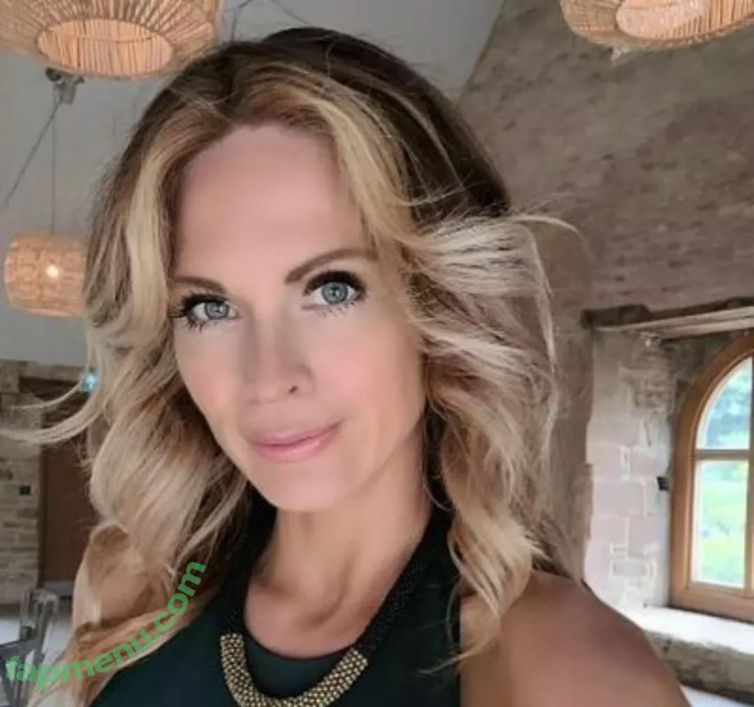 Jo Blythe nude photo #0118 (ITV Weather Presenter / joannablythe)