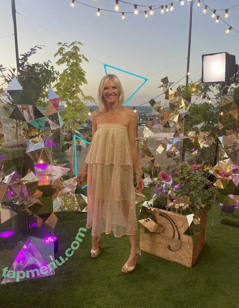 Jo Whiley nude photo #0026 (jowhiley)